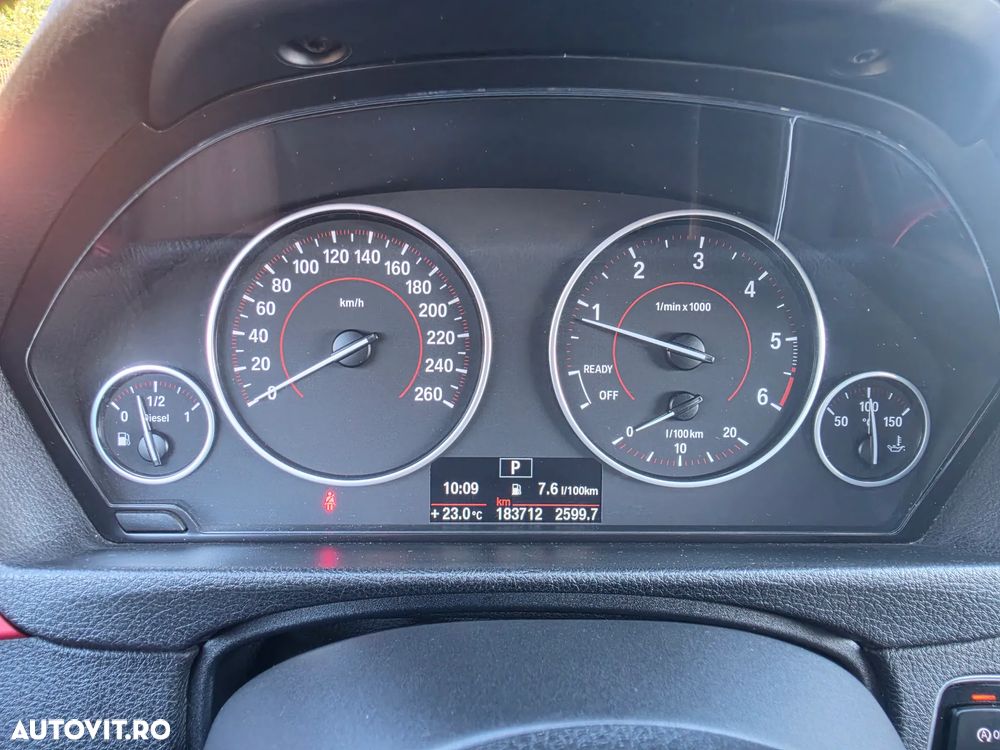 BMW Seria 3 318d Aut. Sport Line - 11