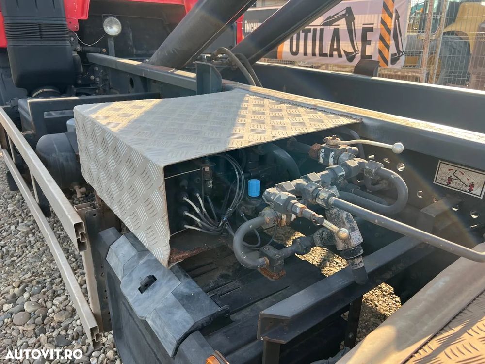 Renault premium - 12