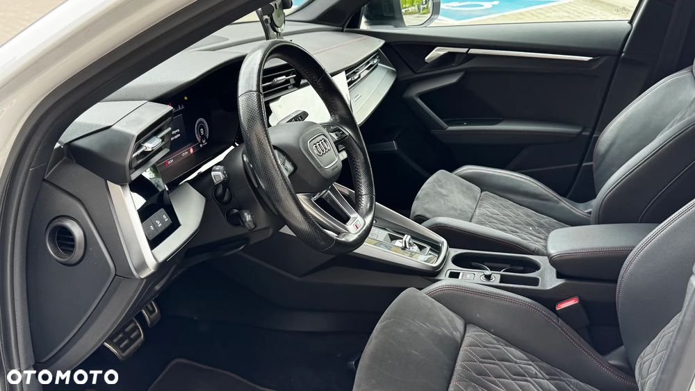 Audi A3 Limousine 35 TFSI S tronic S line - 9