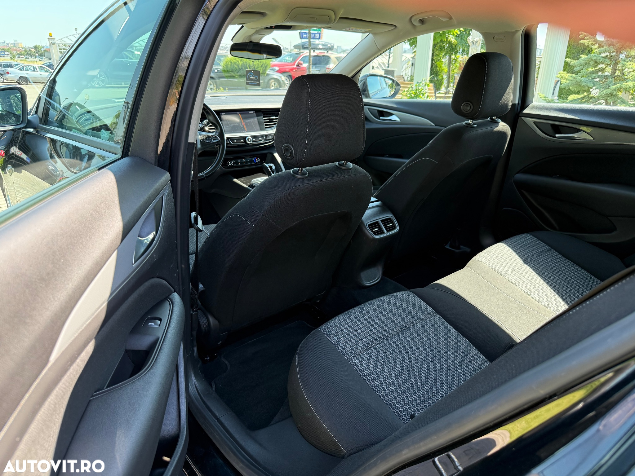 Opel Insignia 2.0 CDTI Automatik Business Innovation - 13