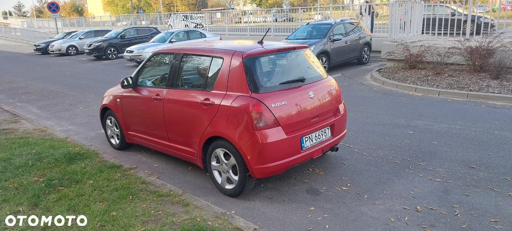 Suzuki Swift 2007 photo 3