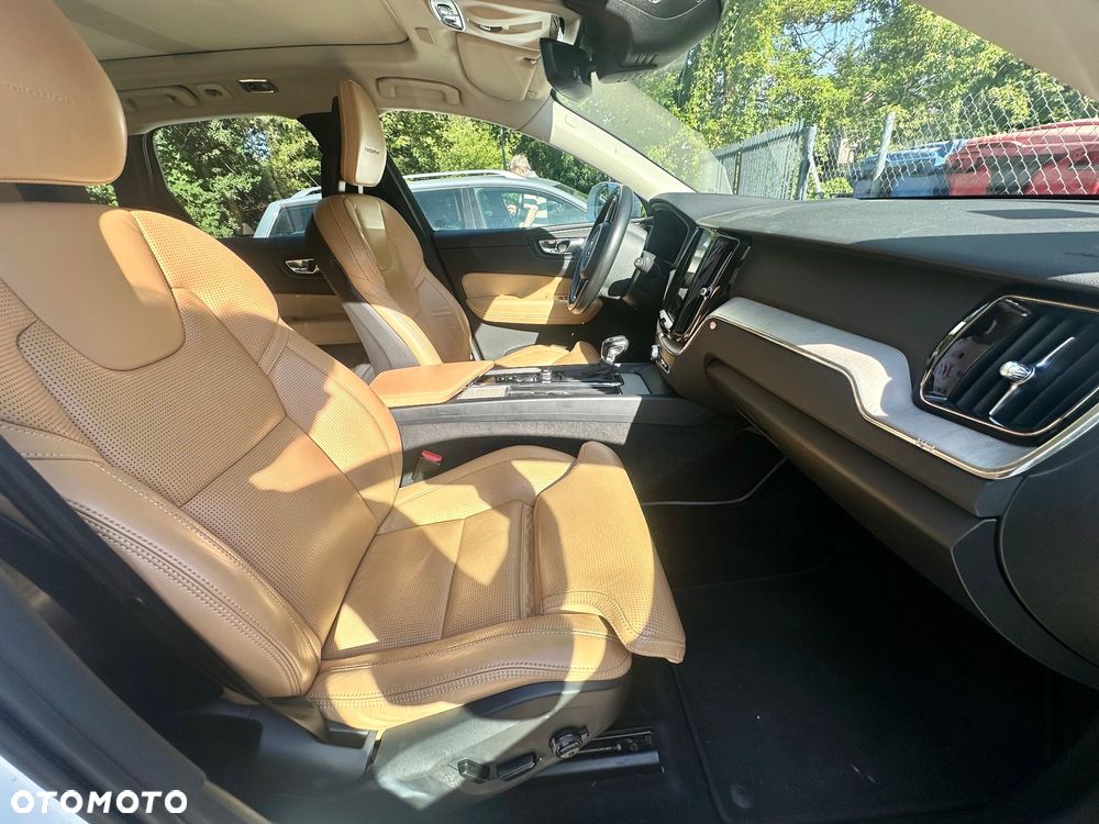 Volvo XC 60 T5 AWD Inscription - 14