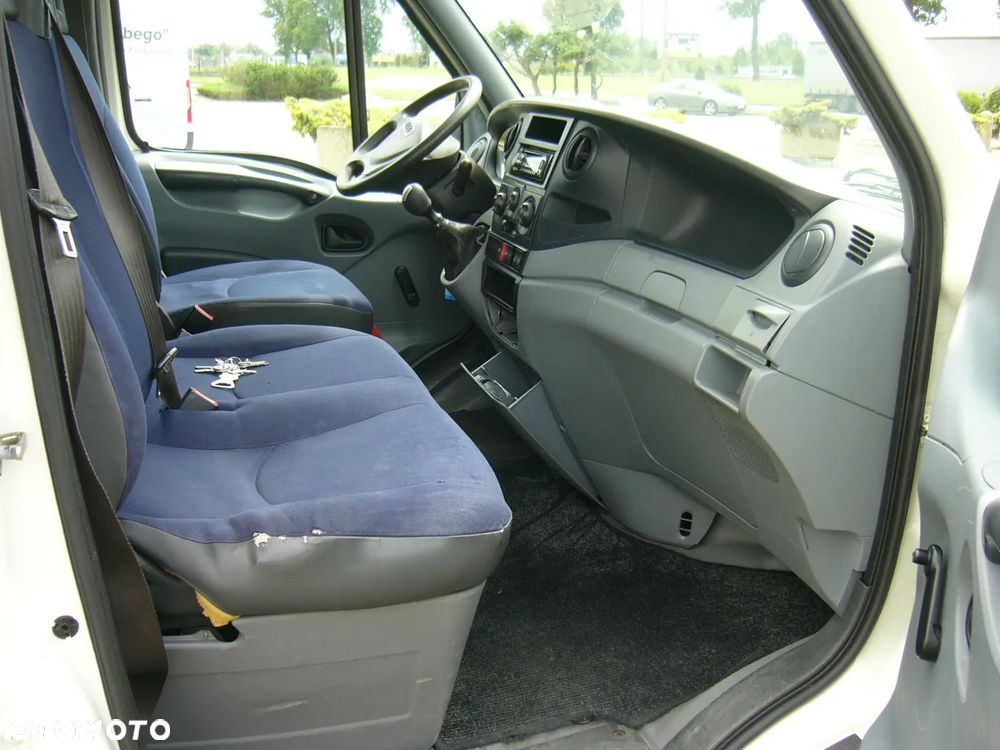 Iveco Daily 35s10 Doka 7 osób Faktura vat - 18