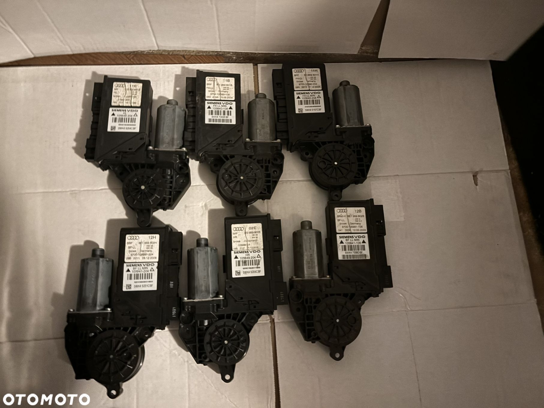 SILNICZEK SILNIKI MECHANIZM MODUŁ PODNOSZENIA SZYB LEWY PRAWY PRZÓD TYŁ Audi A4 B6/B7 8E1 959 801 E - 1