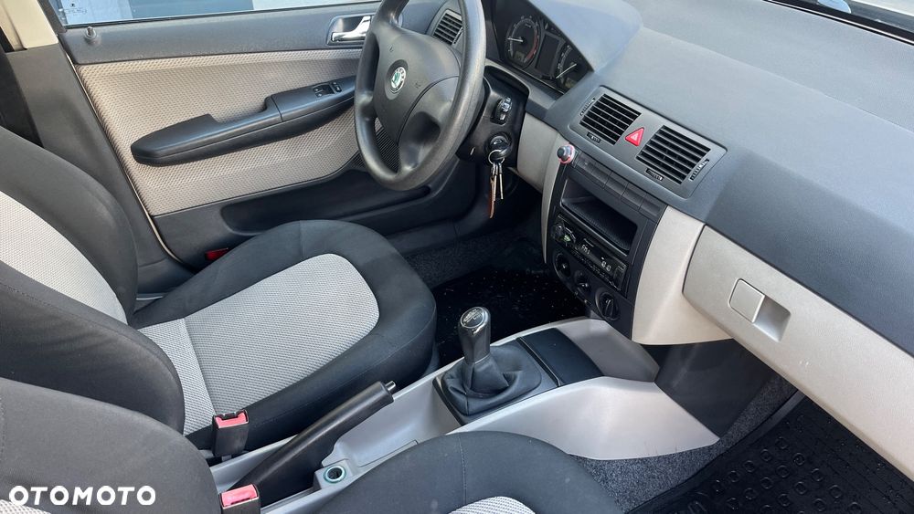 Skoda Fabia 1.2 12V Classic - 6