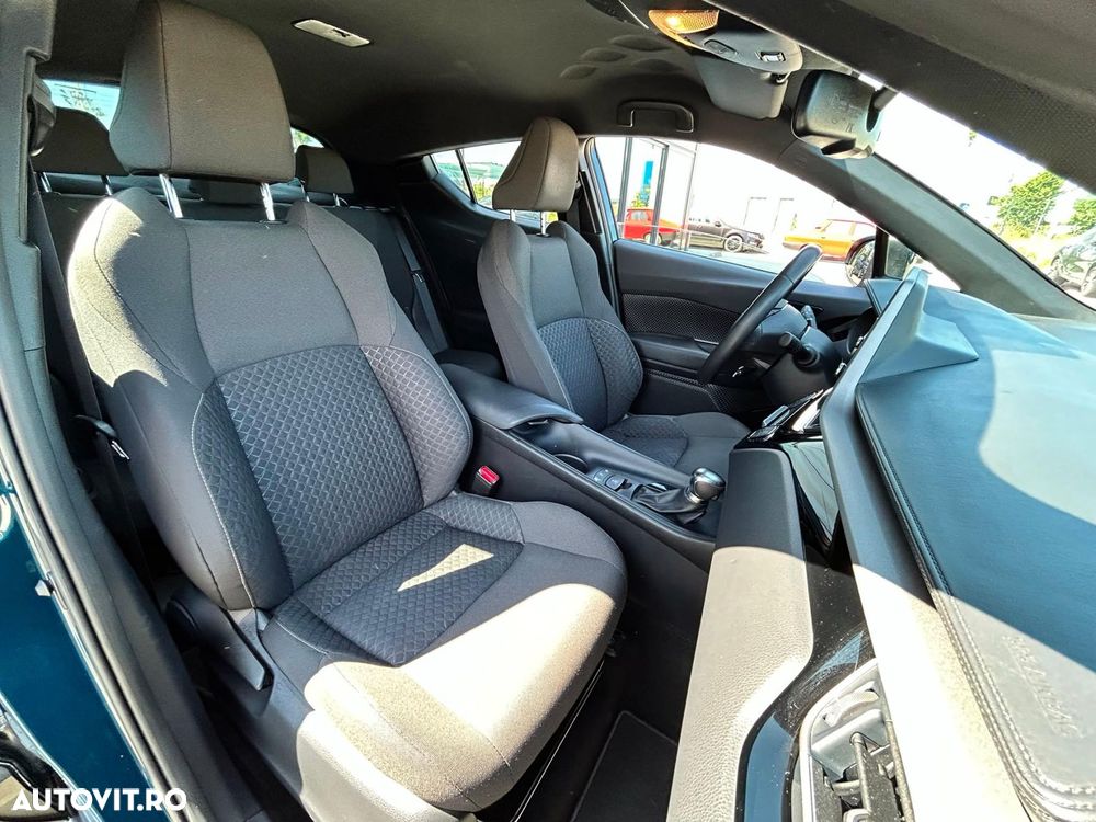 Toyota C-HR 1.8 HSD 122 CP 4x2 CVT Core - 15