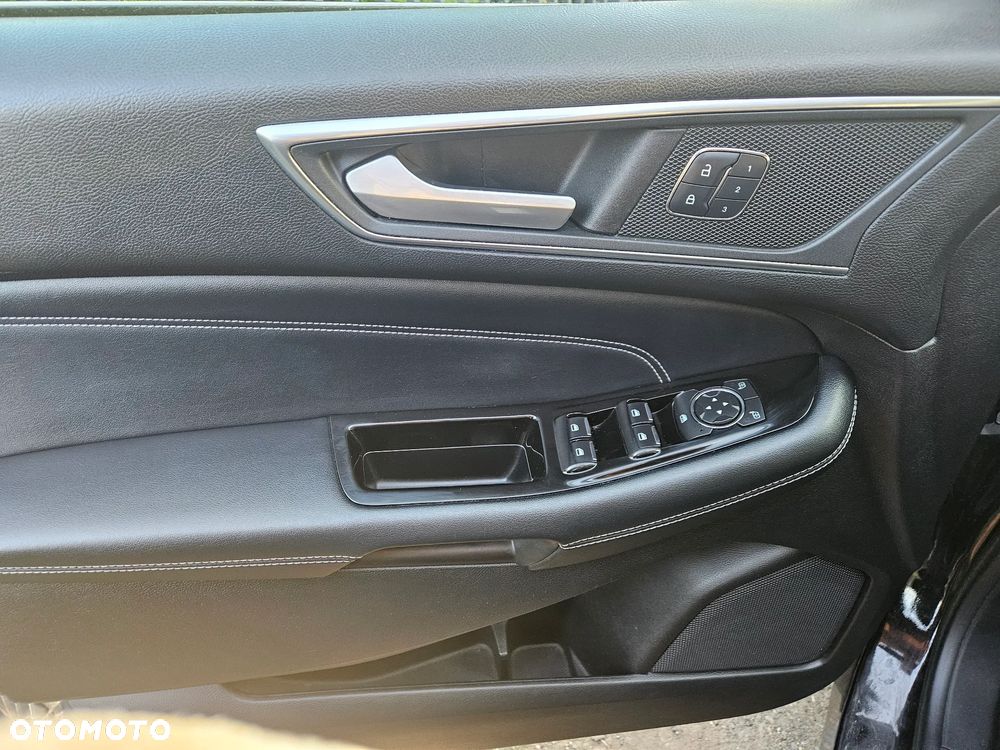 Ford Edge - 21