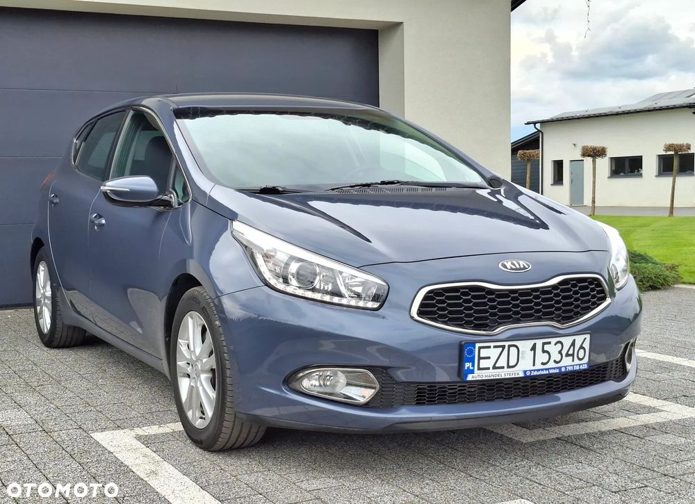 Kia Ceed 1.6 GDI Platinum Edition - 6
