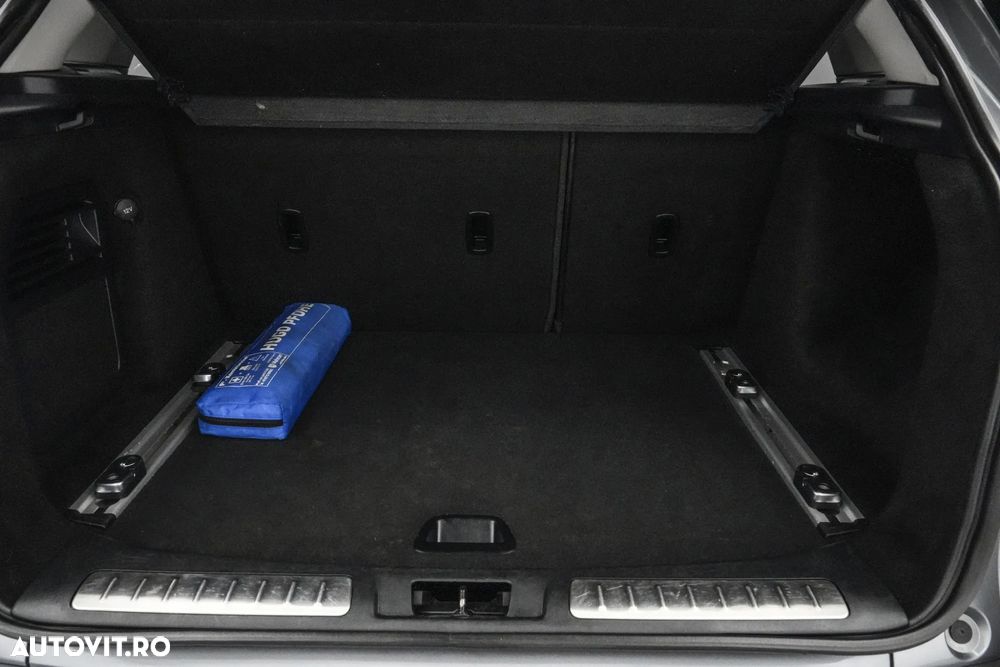 Land Rover Range Rover Evoque - 27