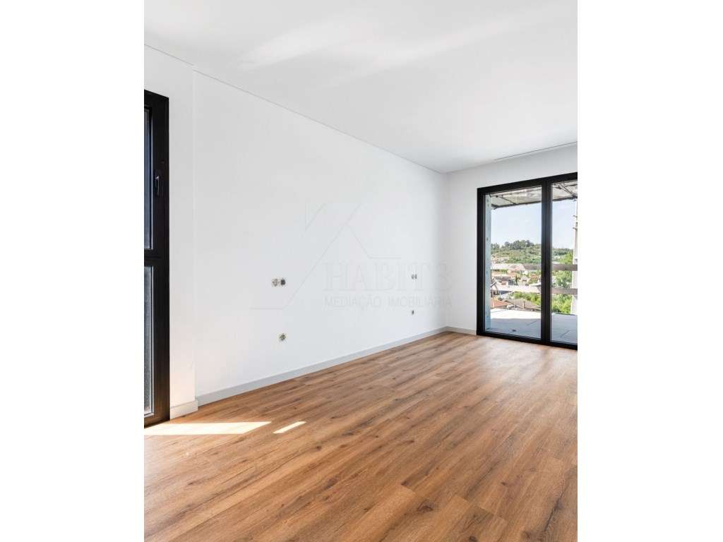 Apartamento T3 - Bloco 4 - Grande imagem: 5/18