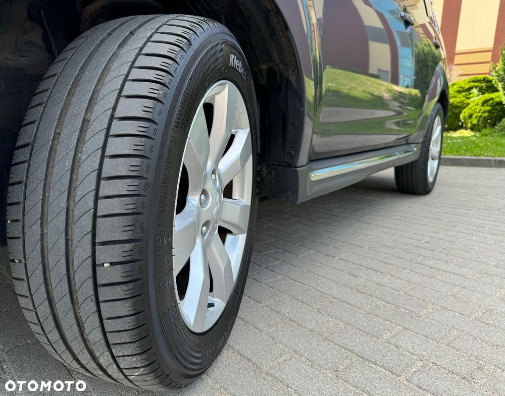 Mitsubishi Outlander 2.0 2WD Diamant - 34