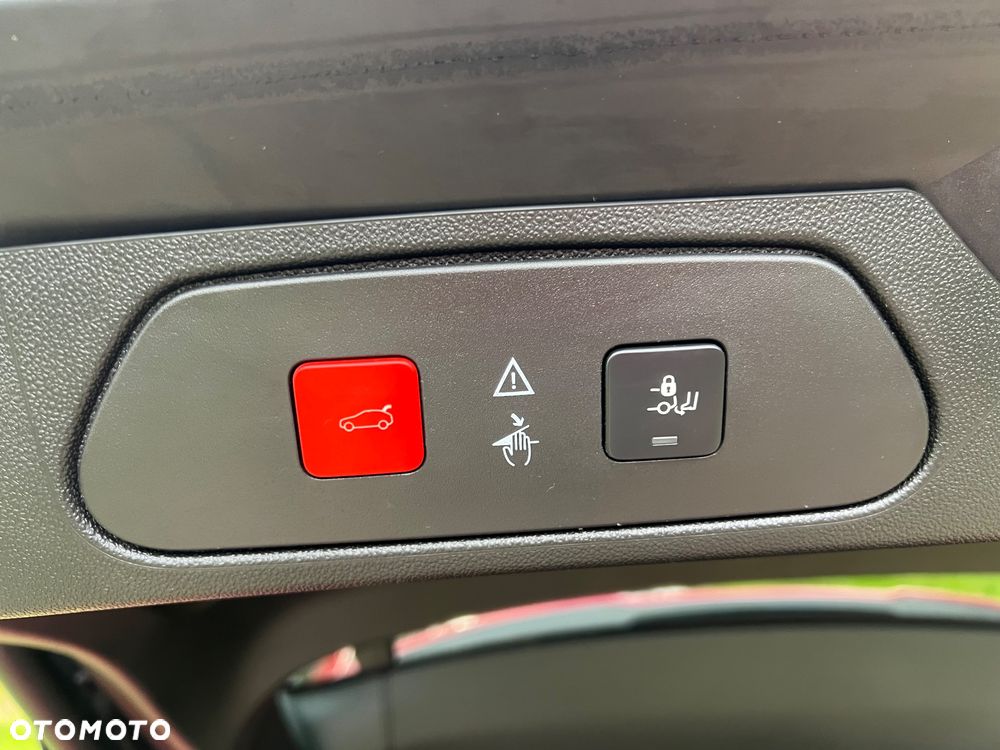 Opel Grandland X 1.2 Start/Stop Automatik Business INNOVATION - 23