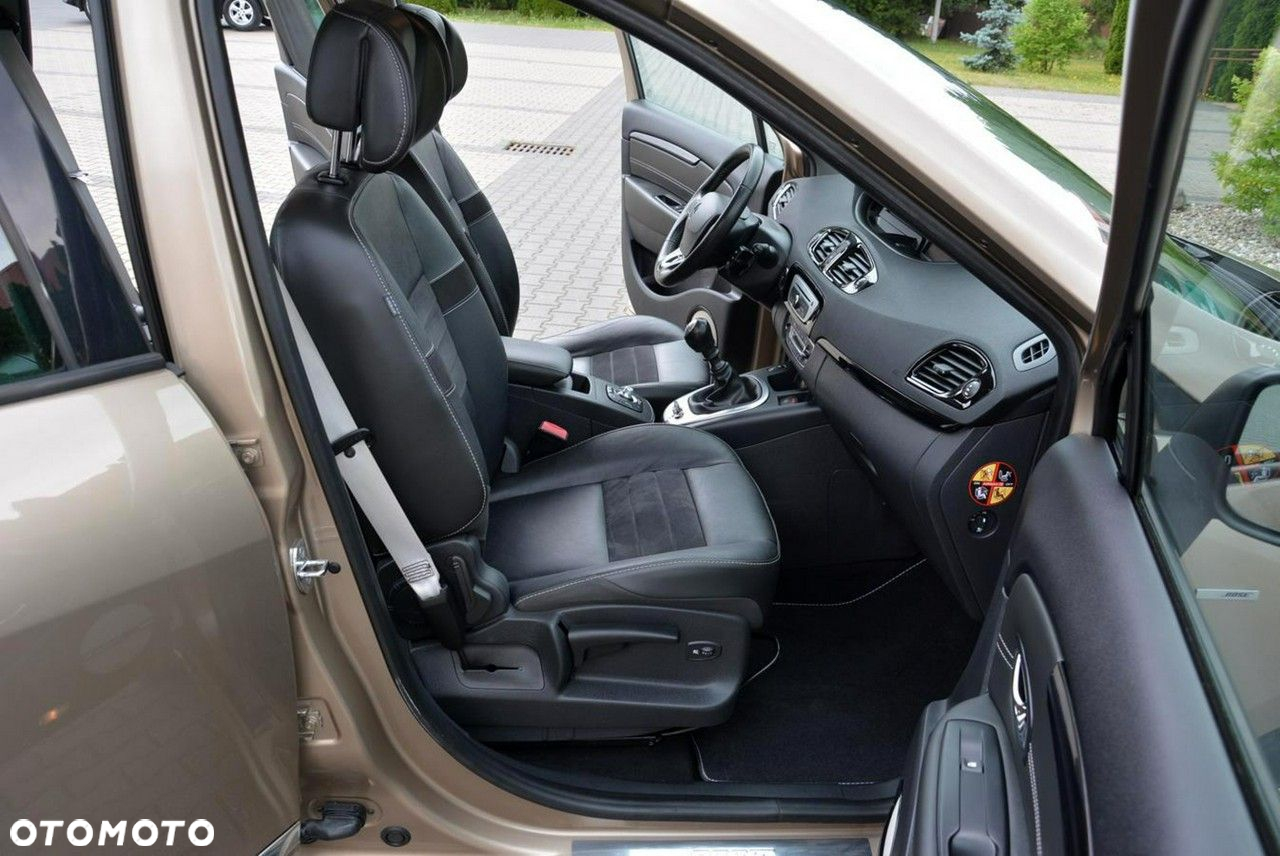 Renault Scenic - 19