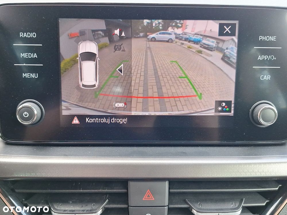 Skoda Kamiq 1.0 TSI Style DSG - 33