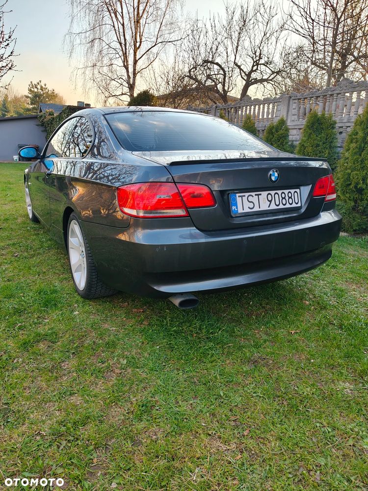 BMW Seria 3 320d - 3