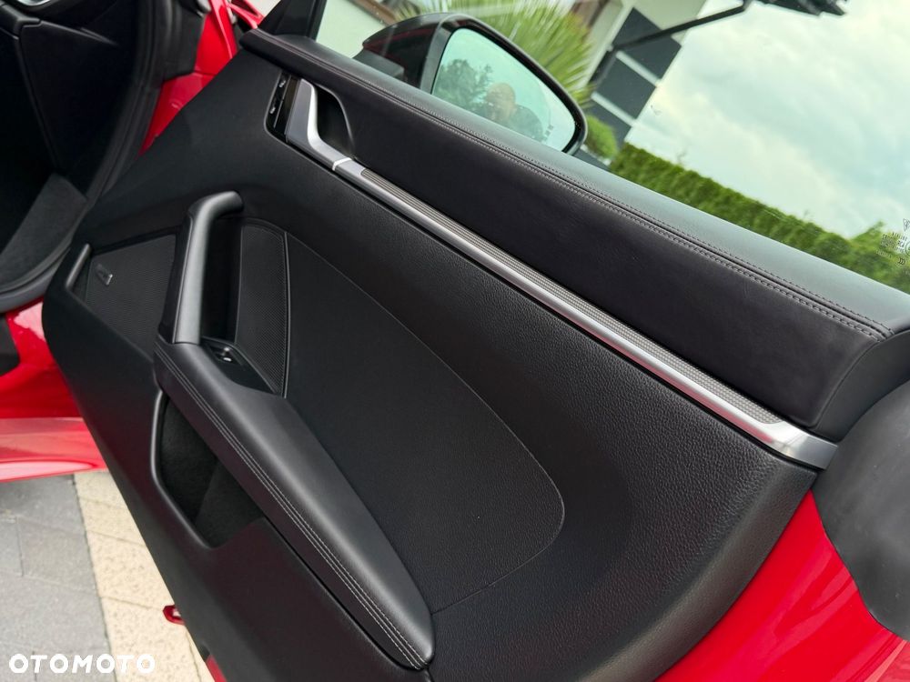 Porsche 911 Carrera S - 26