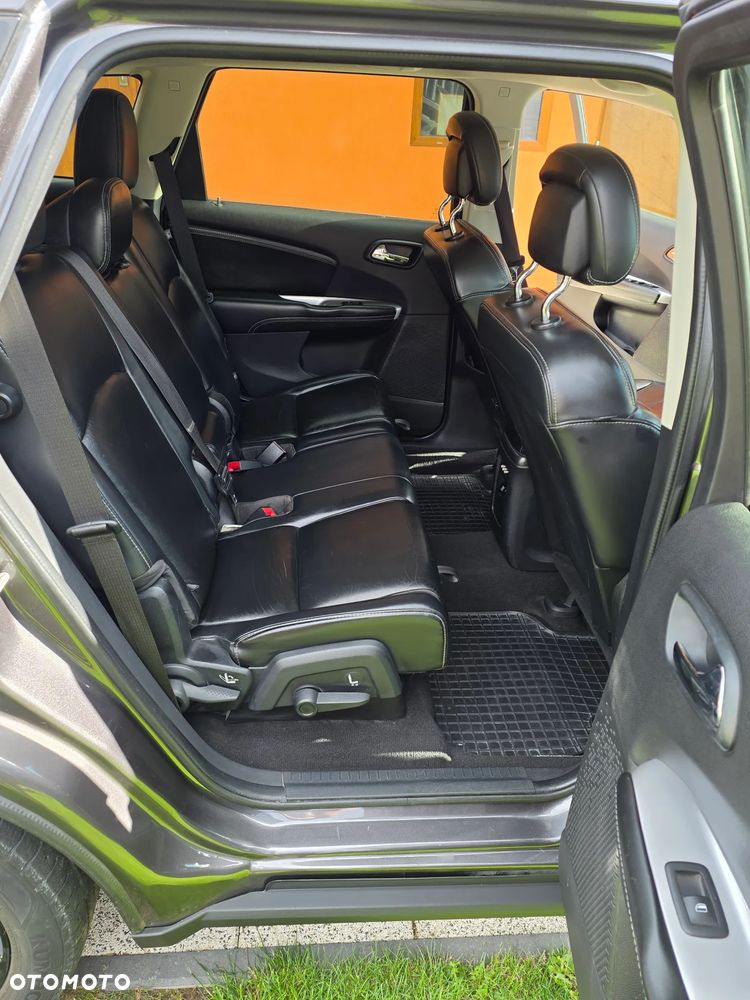 Fiat Freemont 2.0 Multijet Black Code AWD - 13