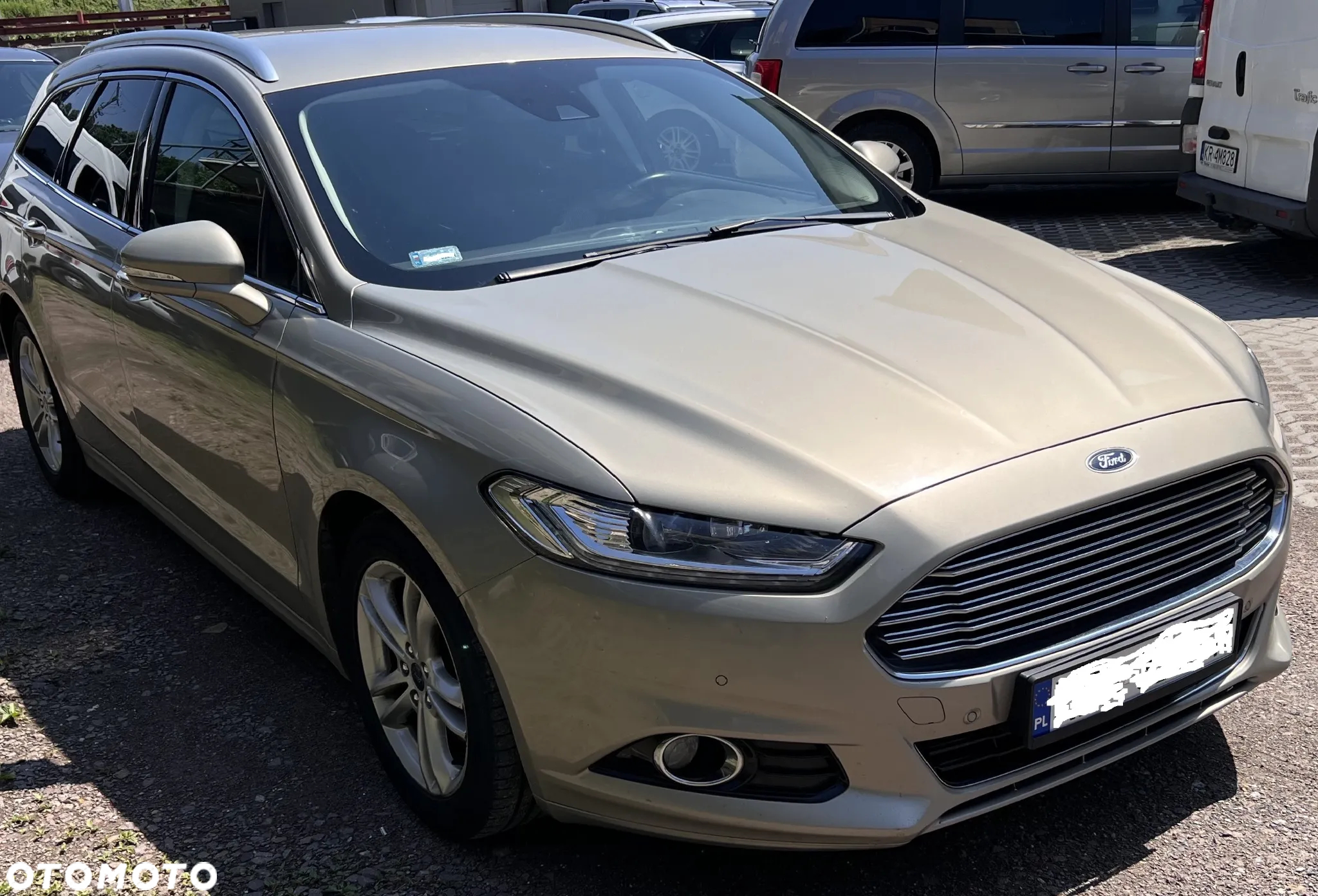 Ford Mondeo 2.0 TDCi Titanium PowerShift - 4