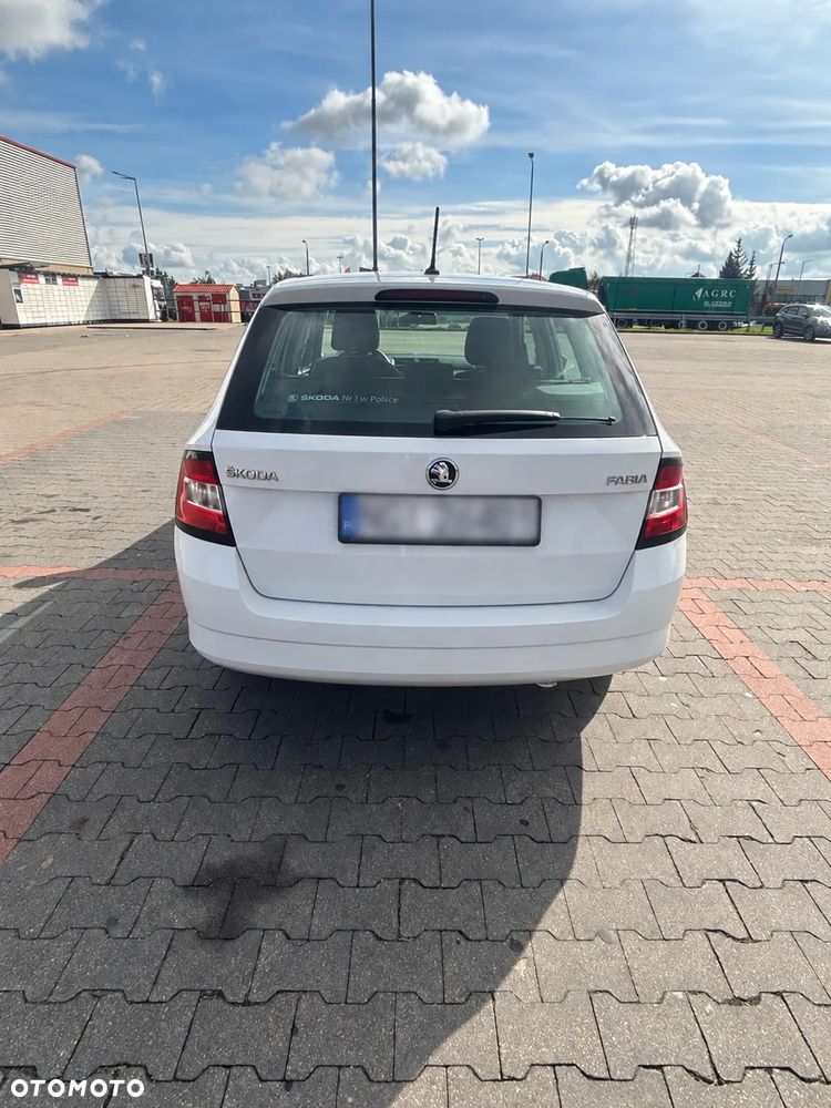 Skoda Fabia - 5