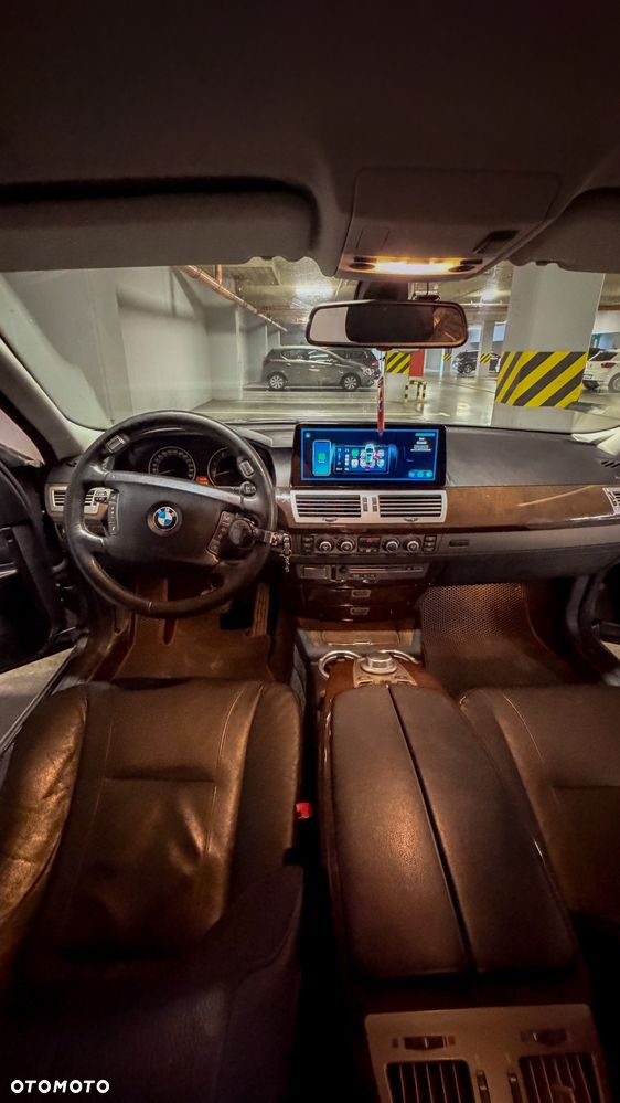 BMW Seria 7 730d - 23