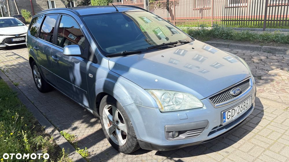Ford Focus 1.6 TDCi Ghia - 4