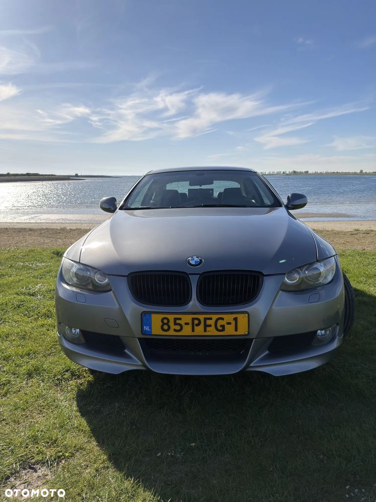 BMW Seria 3 - 12