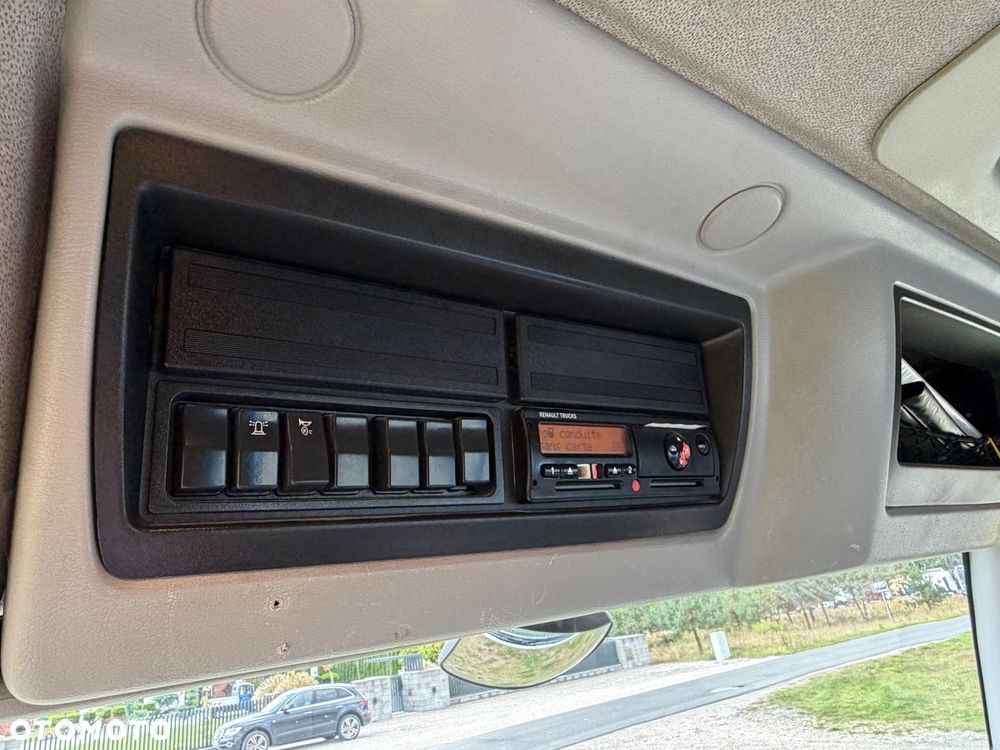 Renault Premium Lander 380 6x4 - 19