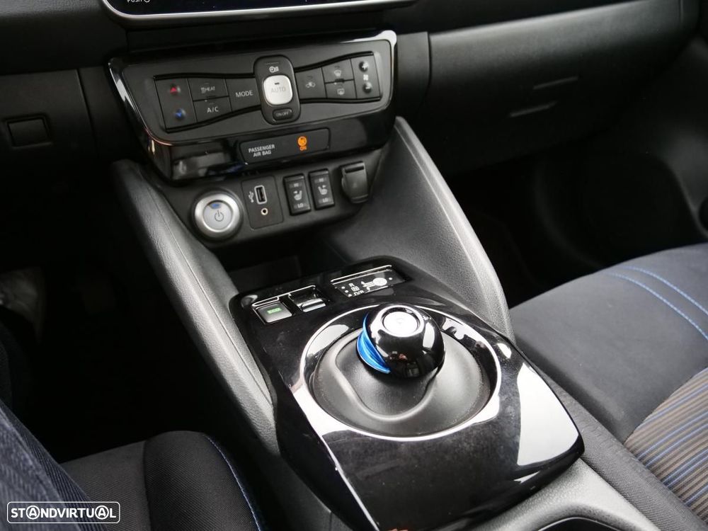 Nissan Leaf Acenta - 31