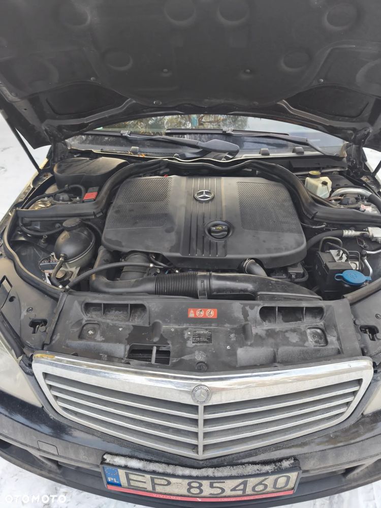 Mercedes-Benz Klasa C 200 CDI DPF Automatik BlueEFFICIENCY Elegance - 12