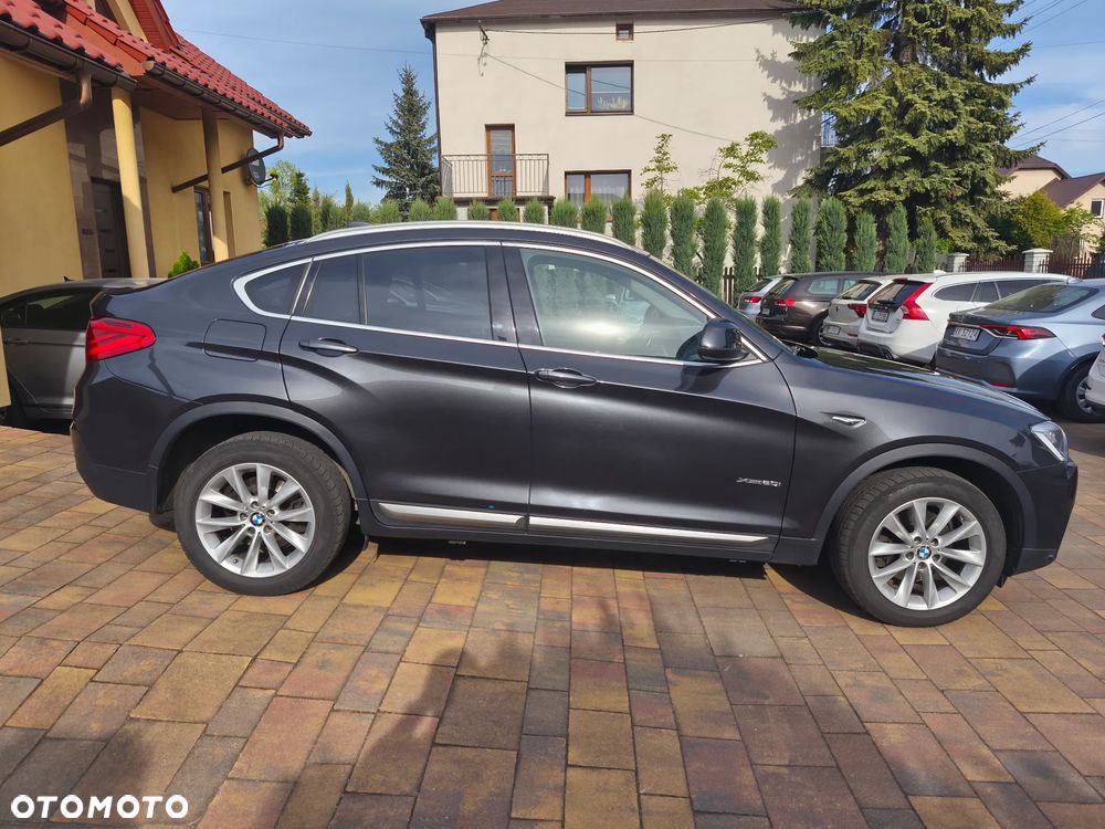 BMW X4 xDrive20i - 4