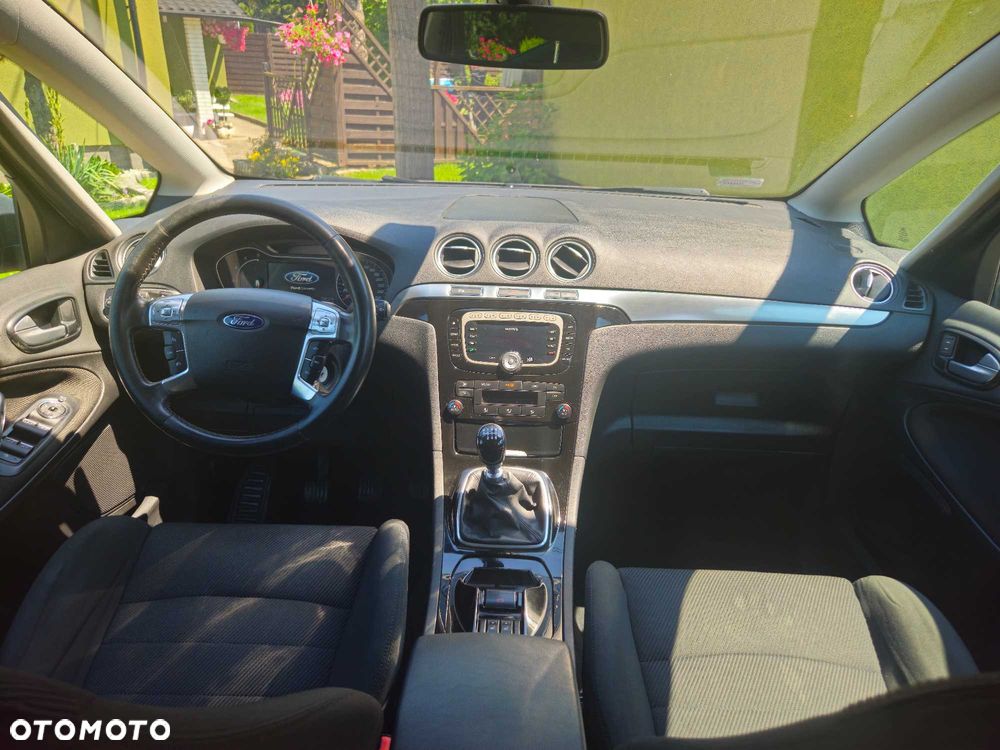 Ford S-Max - 7