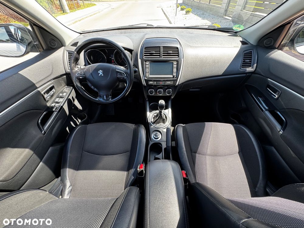 Peugeot 4008 - 5