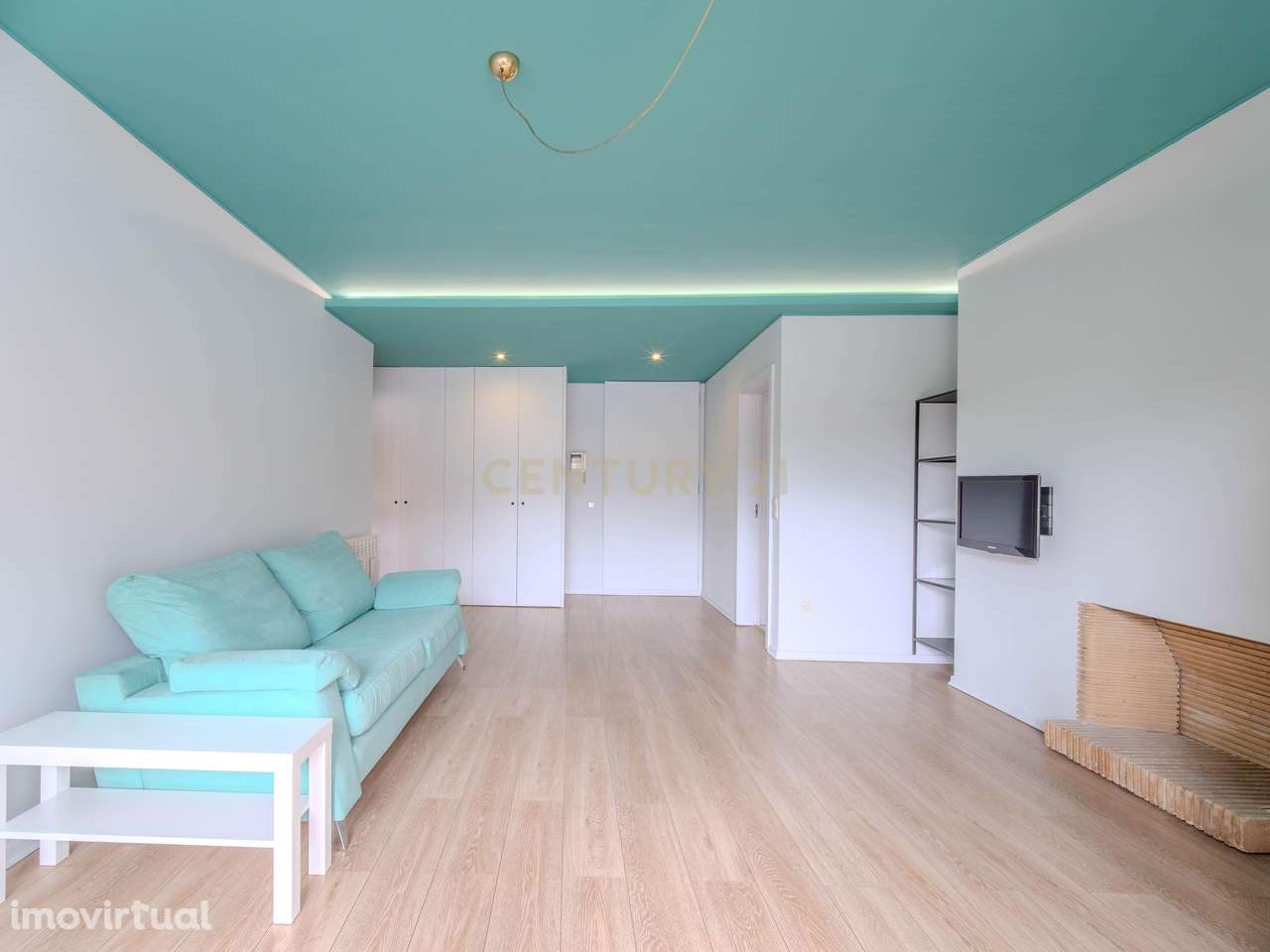 Arrendamento Apartamento T1 com Lugar Garagem a escassos metros da Ave - Grande imagem: 5/32