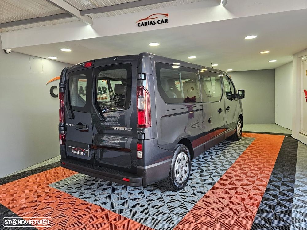 Renault Trafic — photo 5