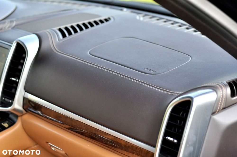 Porsche Cayenne S Diesel - 22