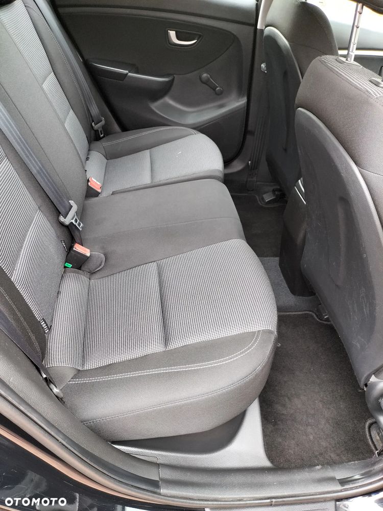 Hyundai i30 1.4 CRDi Comfort - 22