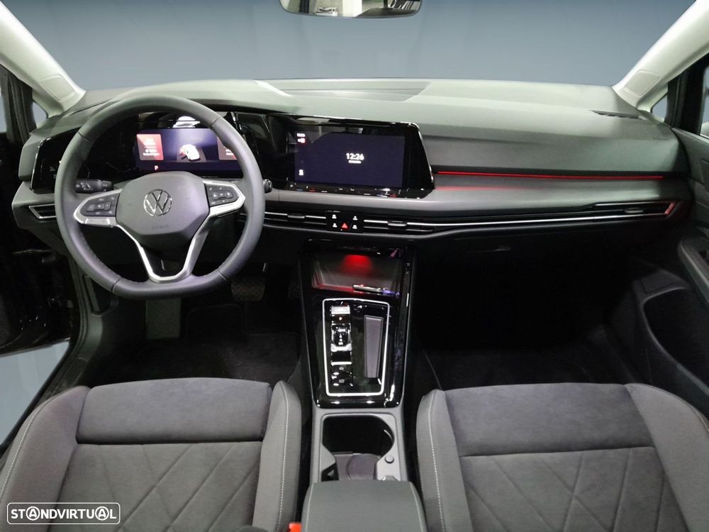 VW Golf 1.4 TSI e-Hybrid DSG - 12