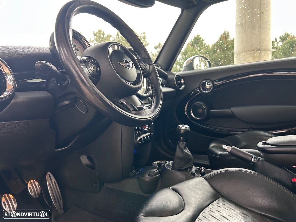 MINI Clubman Cooper SD - 8