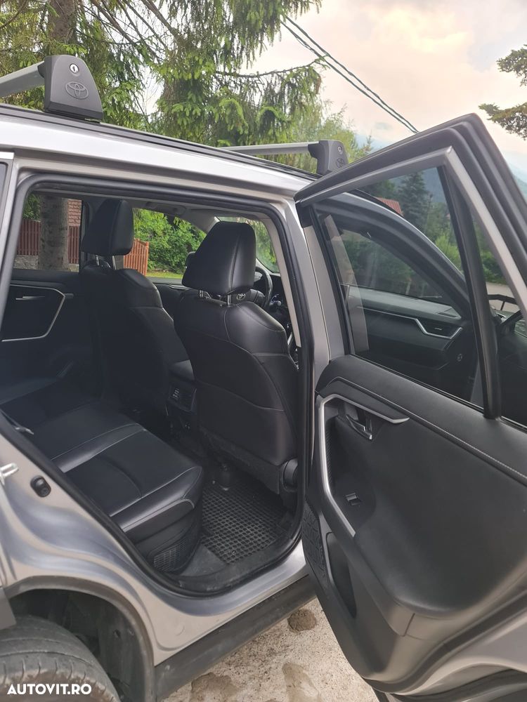 Toyota RAV4 2.5 VVT-iE 4x4 Luxury - 10