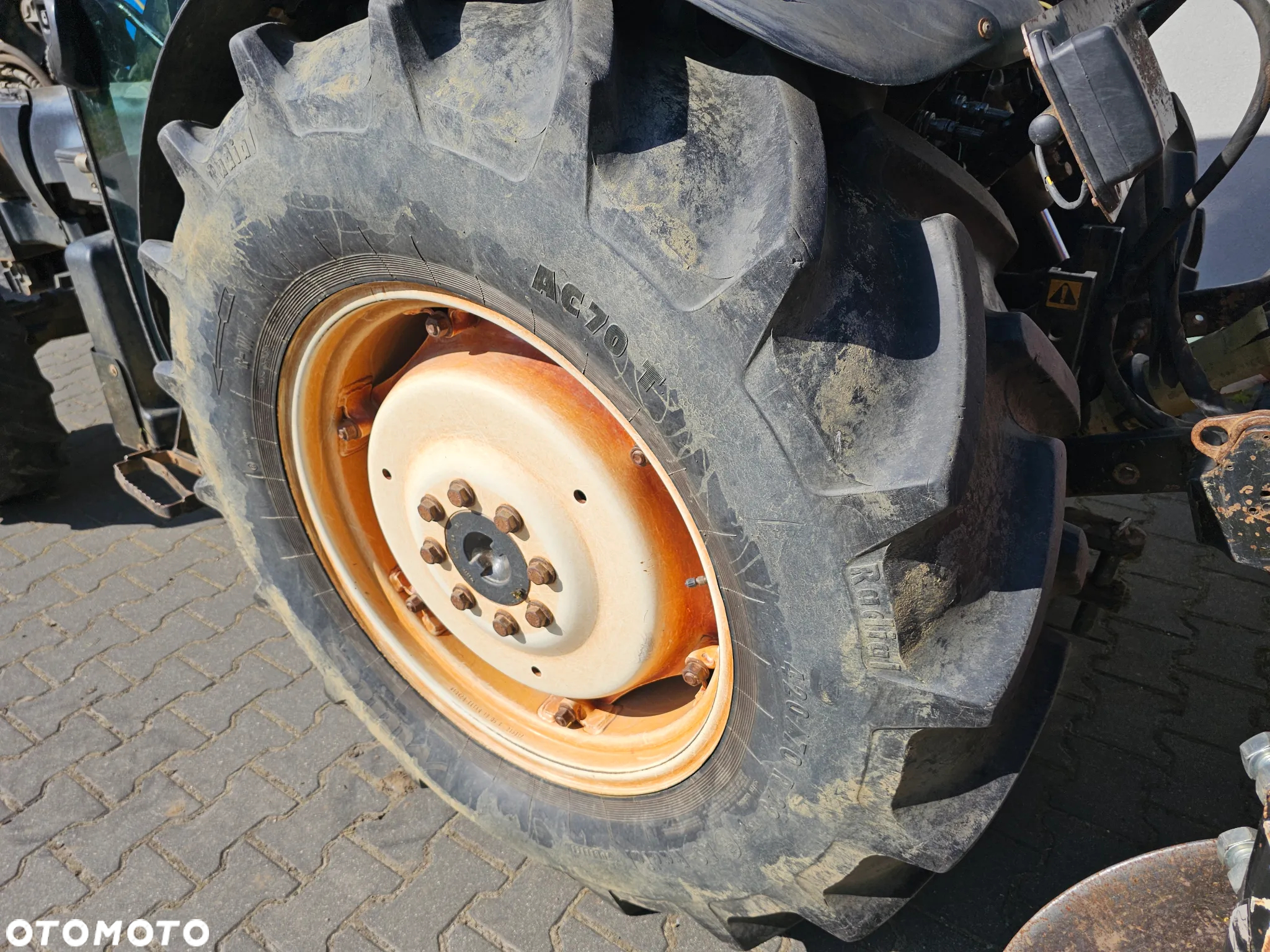 New Holland T4.LP ( w dokumentach) , model handlowy T4.95LP - 16