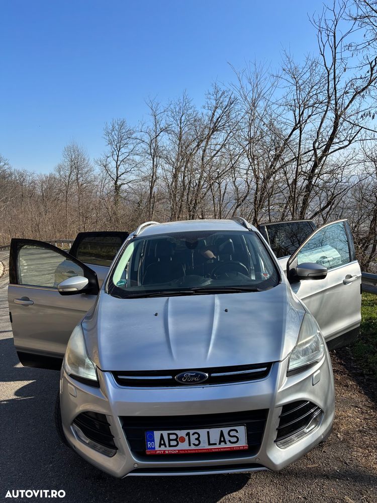 Ford Kuga 2.0 TDCi Powershift 4WD Titanium - 8