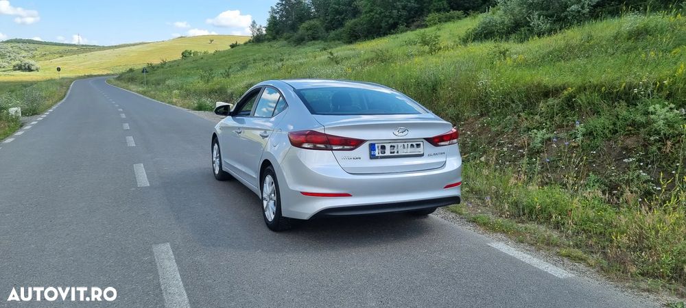 Hyundai Elantra 1.6 MPi Classic - 5