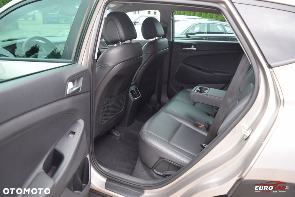 Hyundai Tucson 1.6 GDi Comfort 2WD - 18