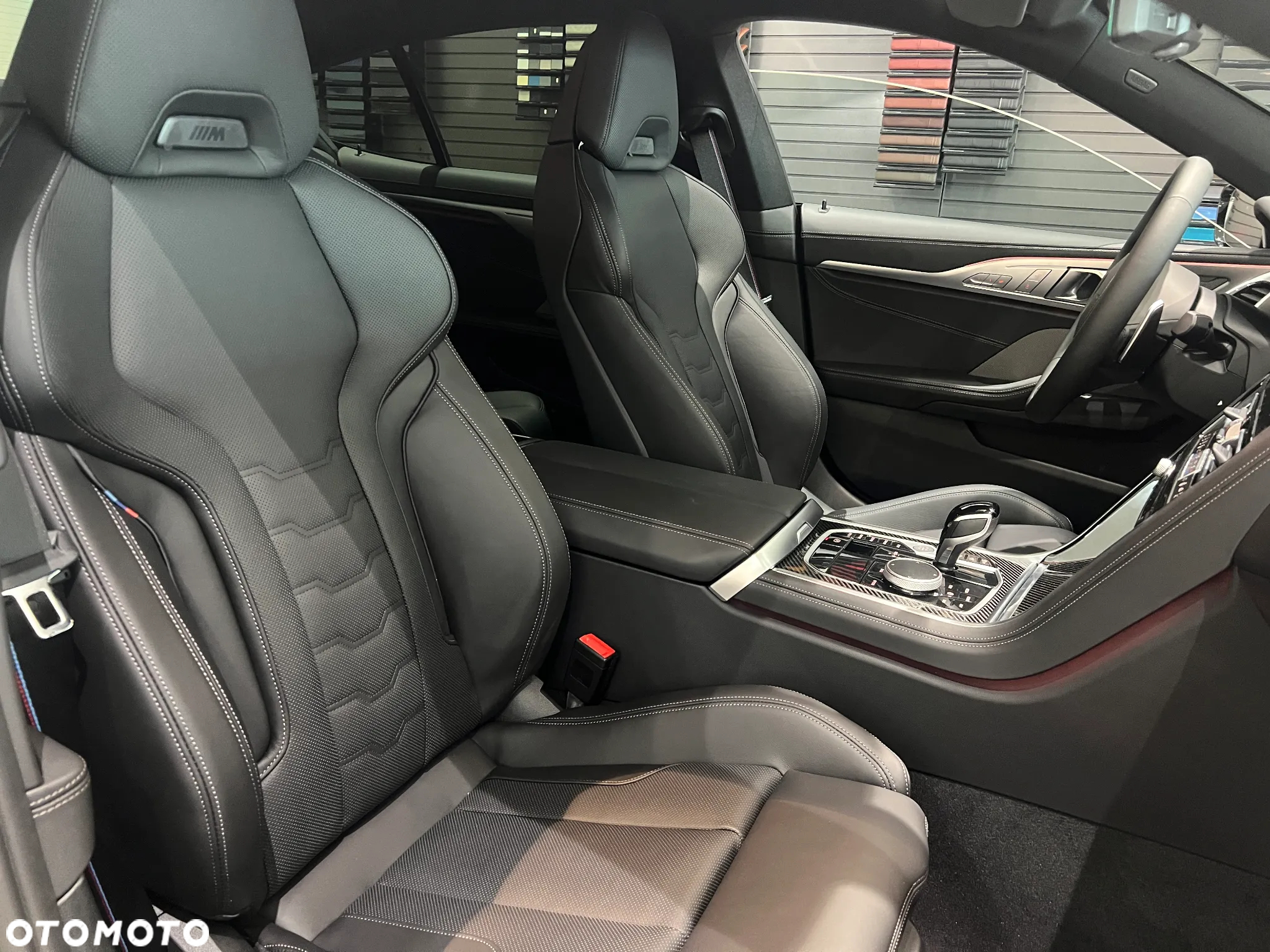BMW Seria 8 840i xDrive - 7