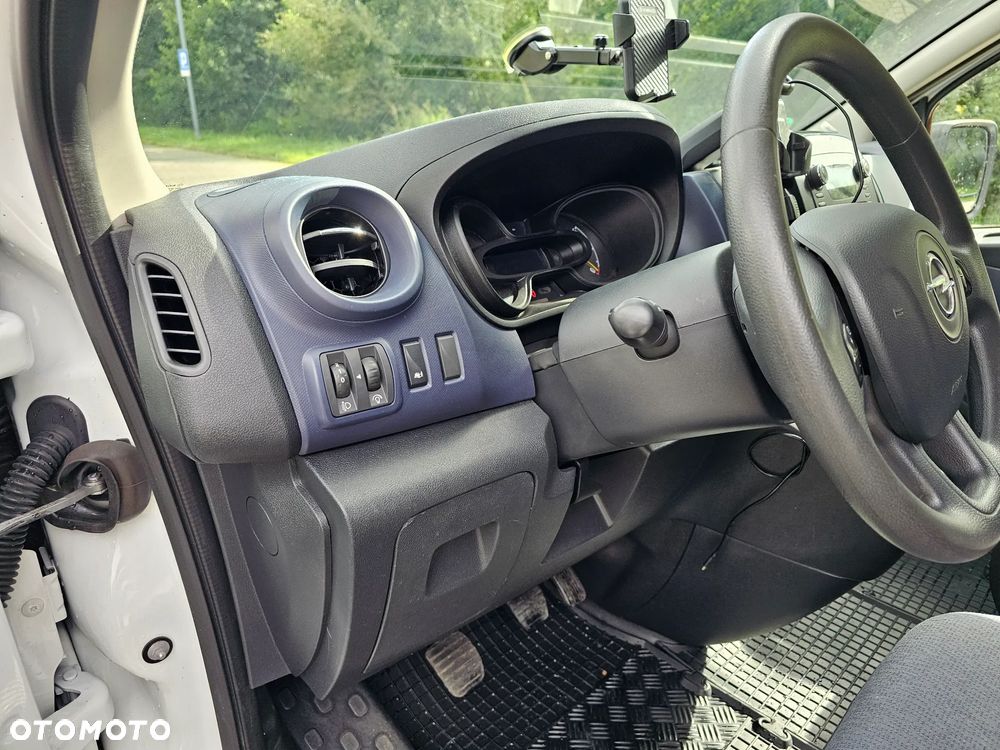 Opel VIVARO L2H2 - 12
