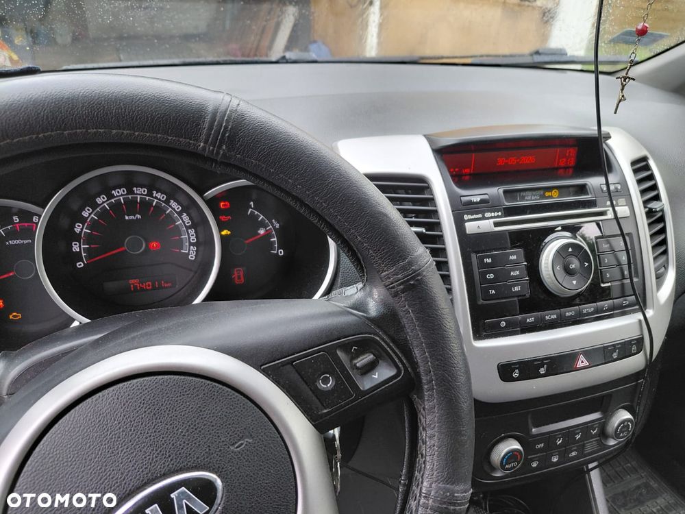 Kia Venga 1.6 CRDi 128 Black Collection - 5