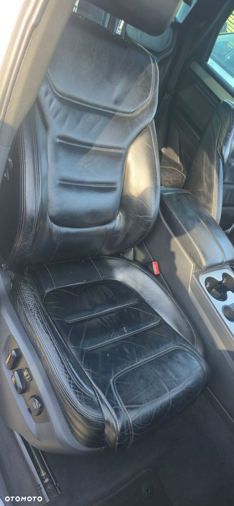 Volkswagen Touareg 3.0 V6 TDI DPF Automatik Individual - 21