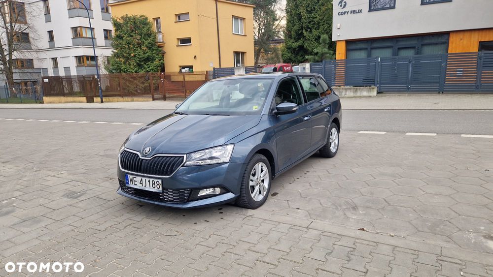 Skoda Fabia 1.0 TSI Ambition - 2