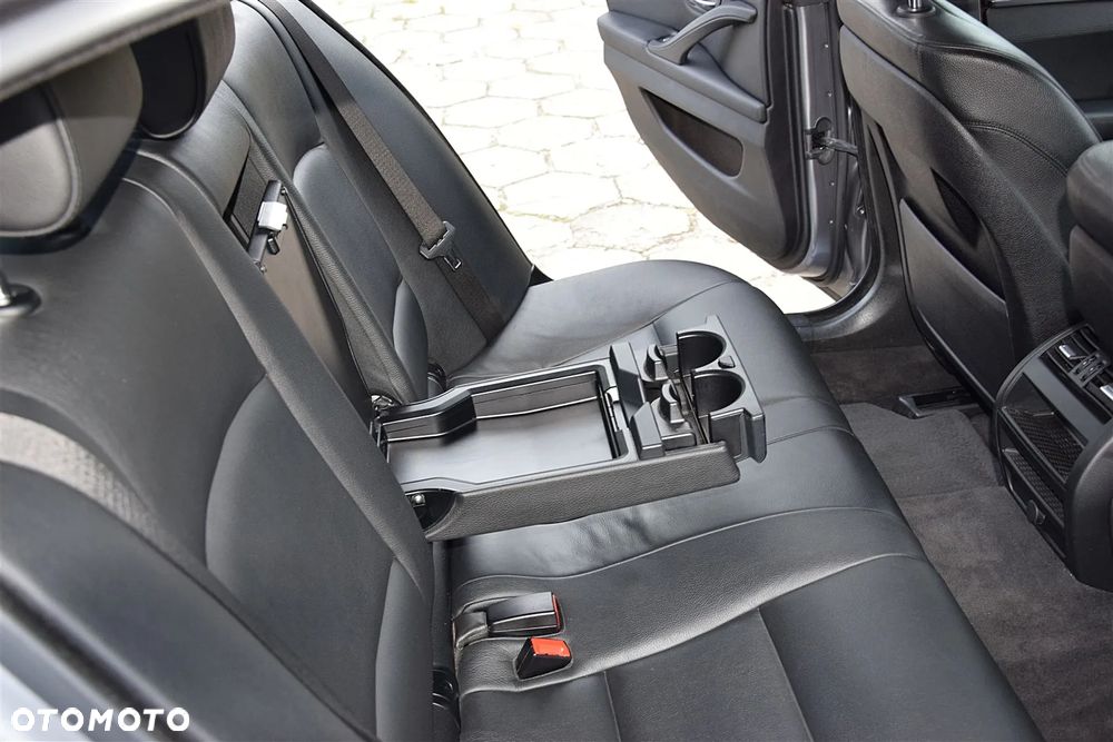 BMW Seria 5 - 16