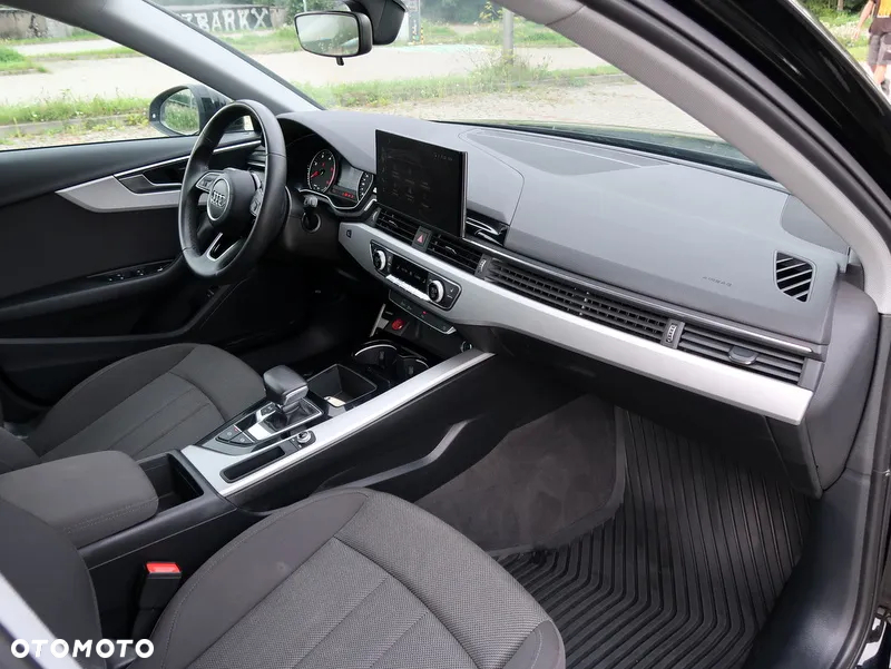 Audi A4 ver-35-tdi-mhev-advanced-s-tronic - 11